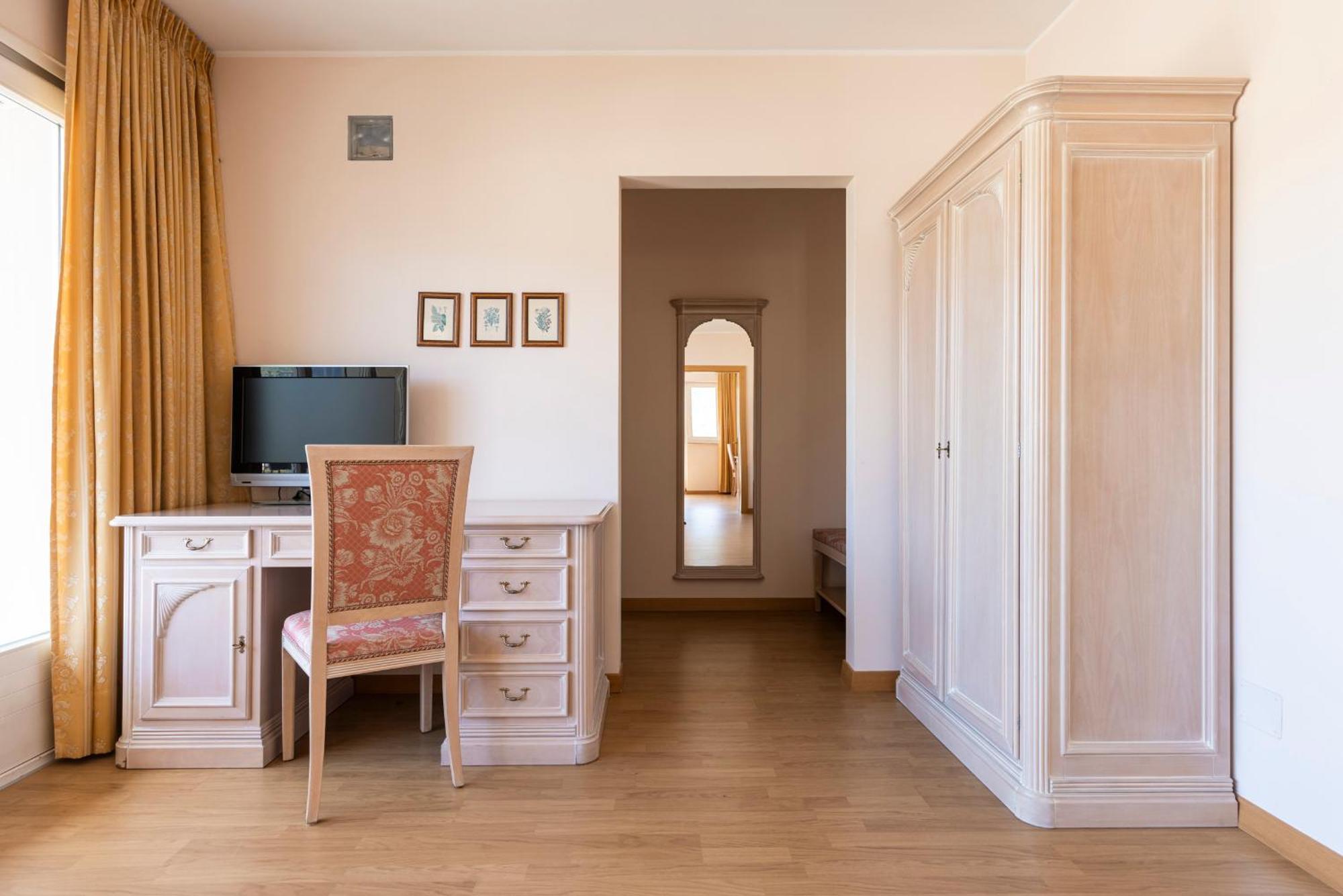 Weingarten Terlan - Rooms & Breakfast Rom bilde